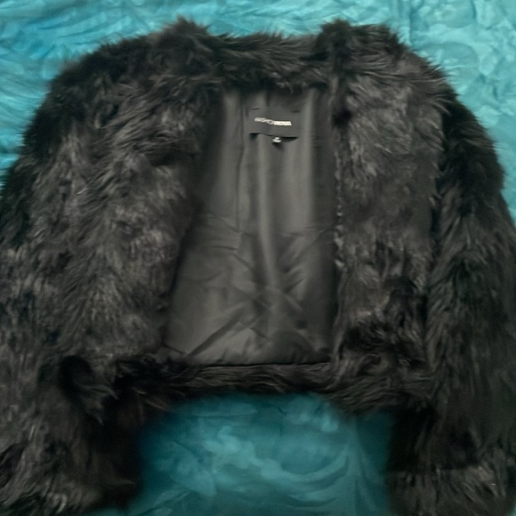 Have pockets in the sides - Picture 2 of 4